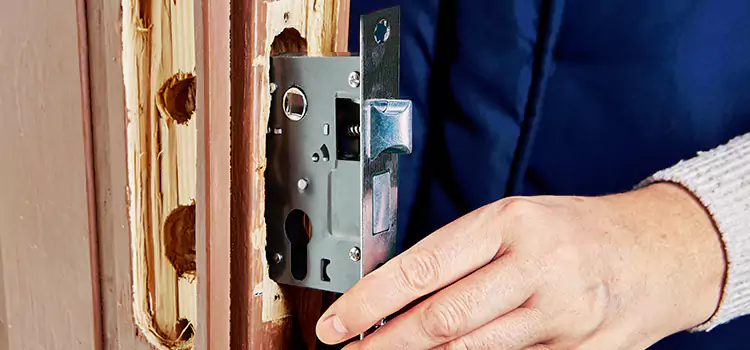 Garage Door Lock Replacement New Brighton